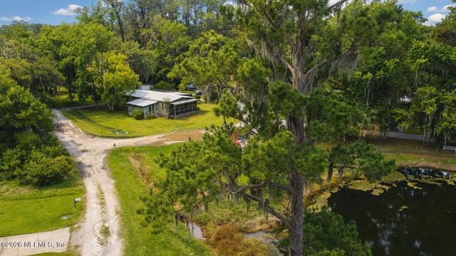 114 N GERALDO Road, East Palatka, FL 32131
