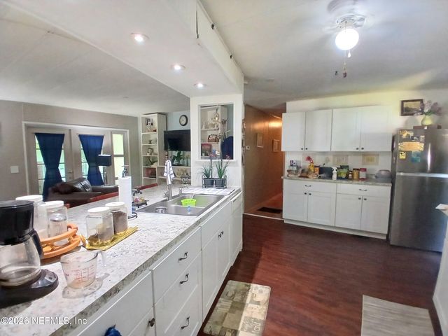 114 N GERALDO Road, East Palatka, FL 32131