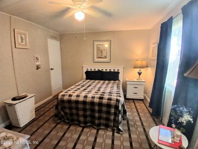 114 N GERALDO Road, East Palatka, FL 32131