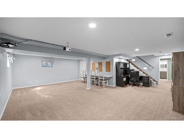 61 Posada Dr, Pueblo, CO 81005