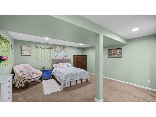 61 Posada Dr, Pueblo, CO 81005