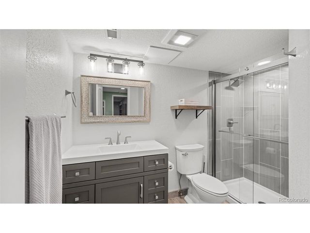 61 Posada Dr, Pueblo, CO 81005