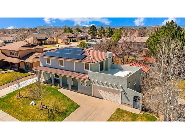 61 Posada Dr, Pueblo, CO 81005