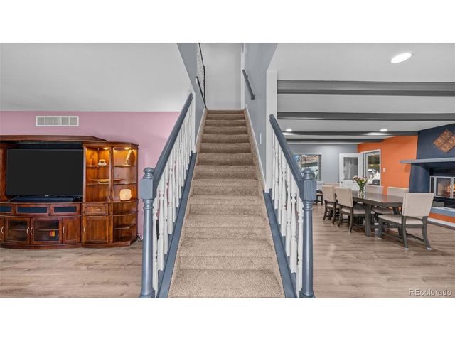 61 Posada Dr, Pueblo, CO 81005