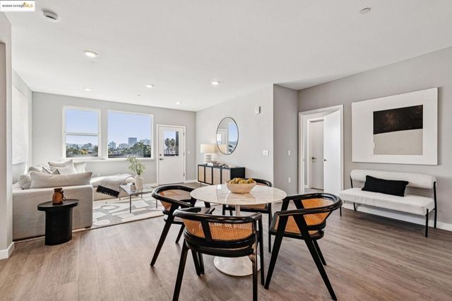 2400 Adeline ST 404, Oakland, CA 94607