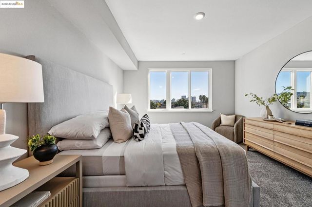 2400 Adeline ST 404, Oakland, CA 94607