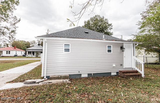 708 E Highland Avenue, Rocky Mount, NC 27801