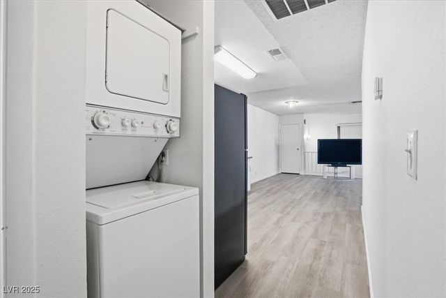 1454 Elizabeth Avenue 4, Las Vegas, NV 89119