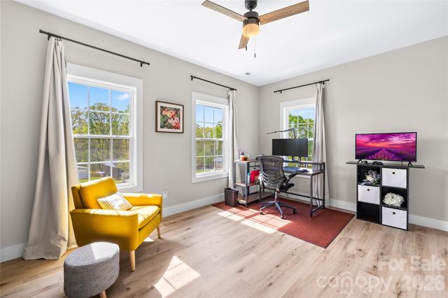 3240 Hoffman Acres Street, Lincolnton, NC 28092