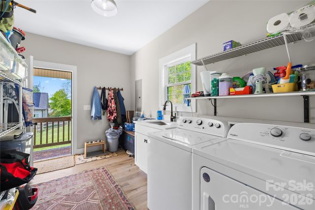 3240 Hoffman Acres Street, Lincolnton, NC 28092