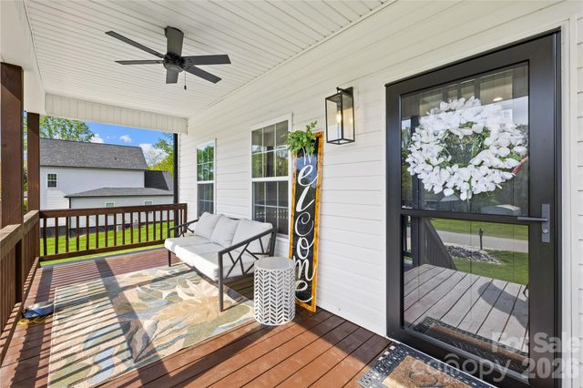 3240 Hoffman Acres Street, Lincolnton, NC 28092