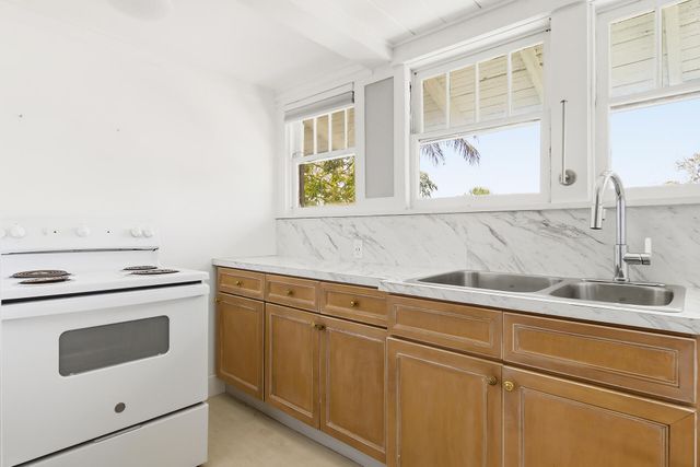 515 46th Street, West Palm Beach, FL 33407