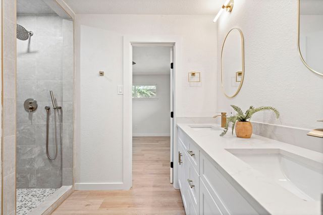 5118 Breakwood Drive, Dallas, TX 75227