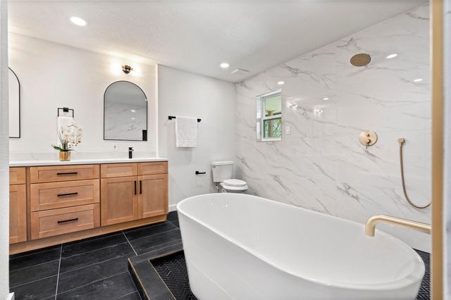 5118 Breakwood Drive, Dallas, TX 75227