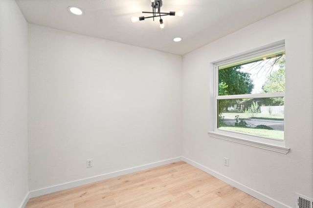 5118 Breakwood Drive, Dallas, TX 75227