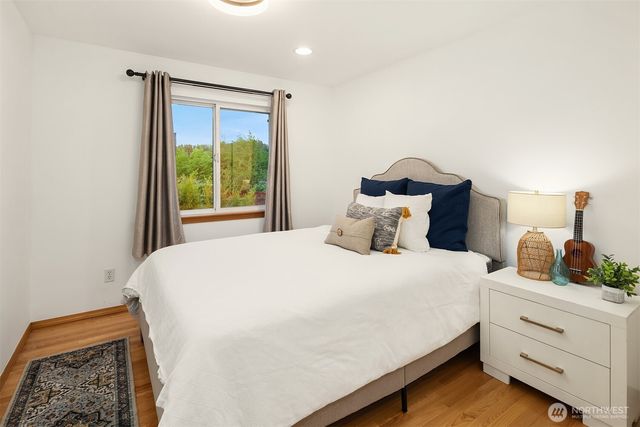 1329 237th Place SW, Bothell, WA 98021