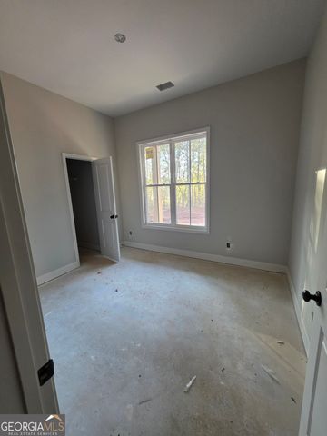 277 Douglas Creek Road, Flovilla, GA 30216