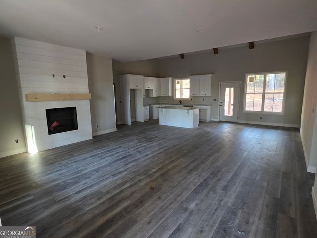 277 Douglas Creek Road, Flovilla, GA 30216