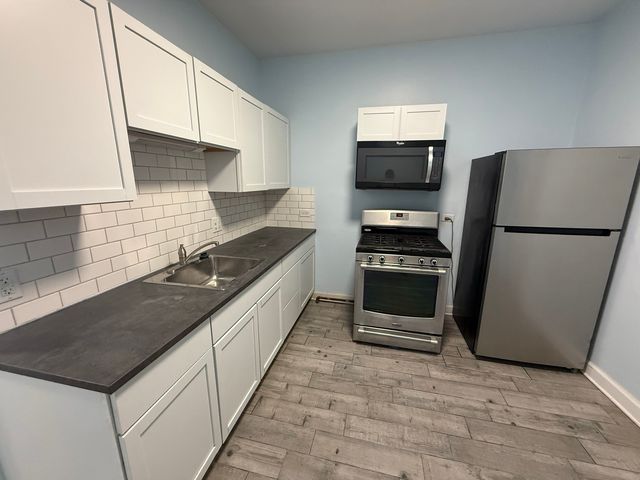 411 N Hamlin Avenue 2, Chicago, IL 60624