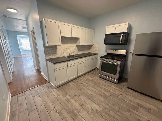 411 N Hamlin Avenue 2, Chicago, IL 60624