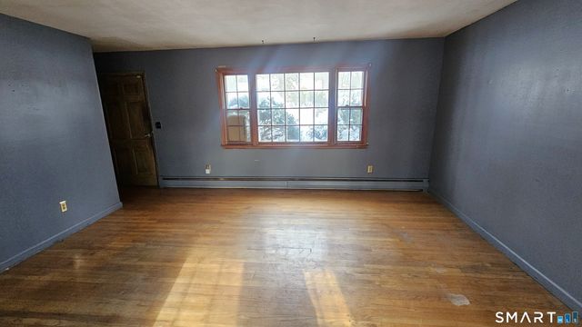 12 Collins Drive, West Haven, CT 06516