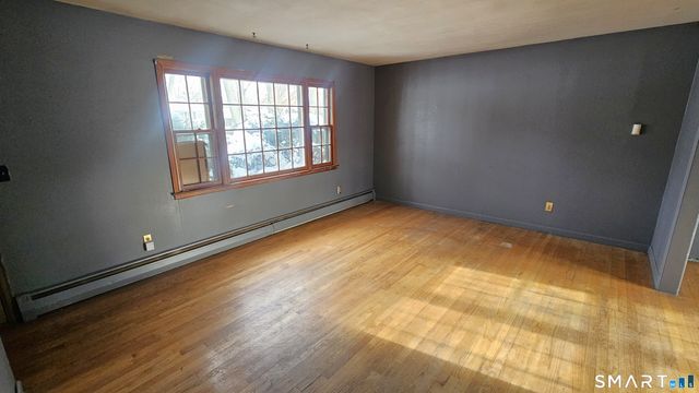 12 Collins Drive, West Haven, CT 06516