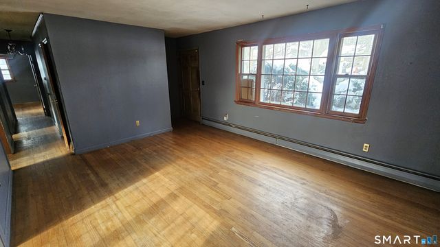 12 Collins Drive, West Haven, CT 06516