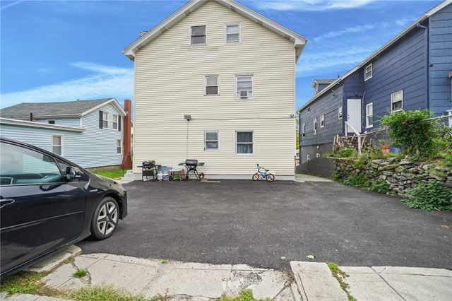 54 Jefferson Avenue, Pawtucket, RI 02860