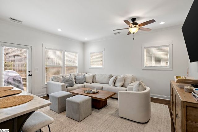 12 Cottage Hill Drive, Greenville, SC 29607