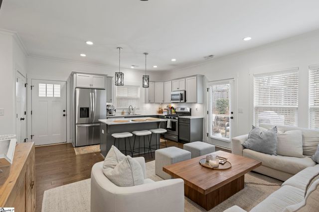 12 Cottage Hill Drive, Greenville, SC 29607