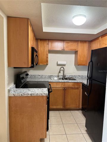 102 LEWFIELD CIRCLE 102, Winter Park, FL 32792