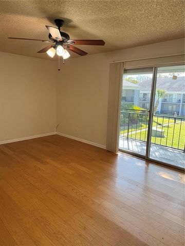 102 LEWFIELD CIRCLE 102, Winter Park, FL 32792