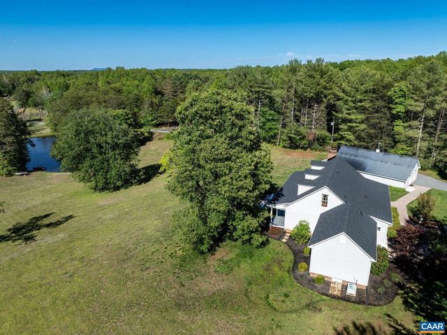 480 DAWSONVILLE RD, Barboursville, VA 22923