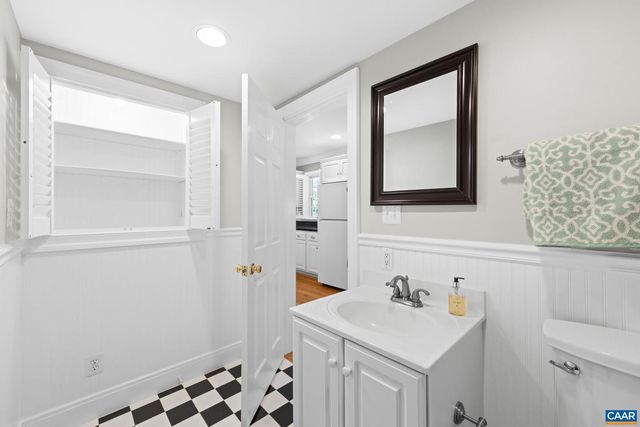 480 DAWSONVILLE RD, Barboursville, VA 22923