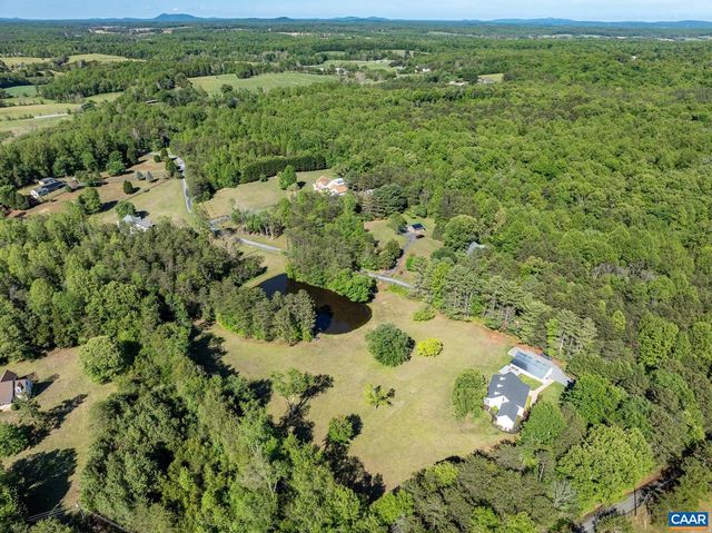 480 DAWSONVILLE RD, Barboursville, VA 22923