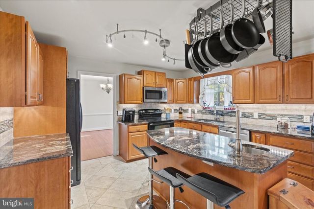 27245 CAT CREEK RD, Mechanicsville, MD 20659