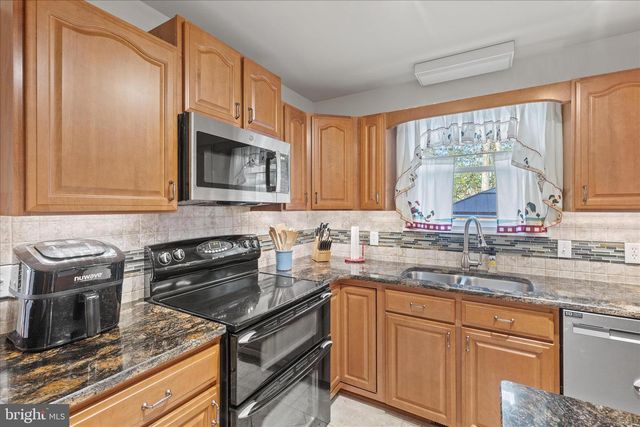 27245 CAT CREEK RD, Mechanicsville, MD 20659