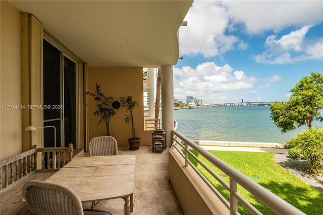 888 Brickell Key Dr 211, Miami, FL 33131