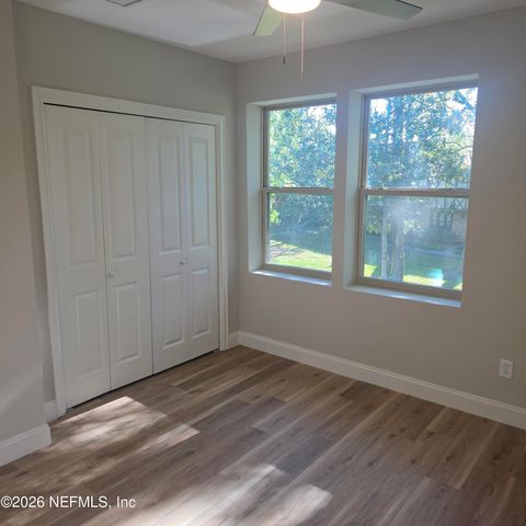 8205 KENSINGTON Square, Jacksonville, FL 32217