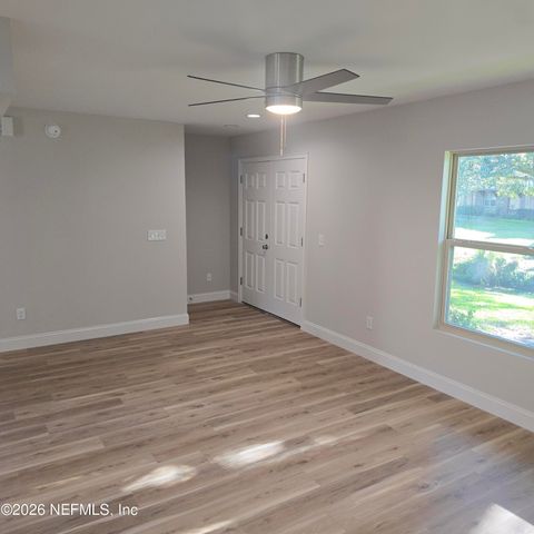 8205 KENSINGTON Square, Jacksonville, FL 32217