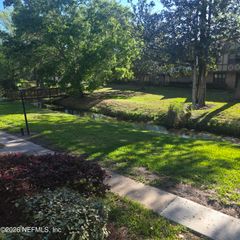 8205 KENSINGTON Square, Jacksonville, FL 32217