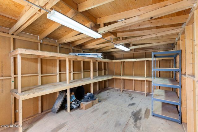 2242 E CHIPMAN Road, Phoenix, AZ 85040