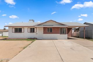 2242 E CHIPMAN Road, Phoenix, AZ 85040