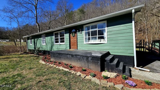 2053 Alto Street, Big Stone Gap, VA 24219