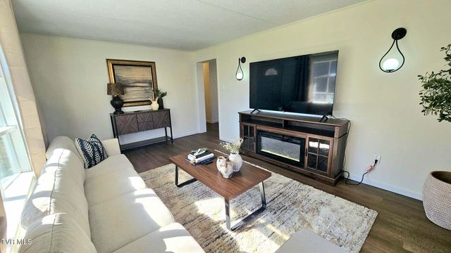 2053 Alto Street, Big Stone Gap, VA 24219