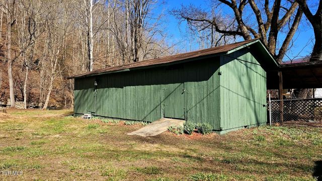 2053 Alto Street, Big Stone Gap, VA 24219