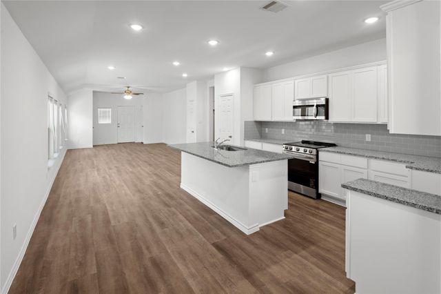 1241 Point Lookout Drive, Dayton, TX 77535