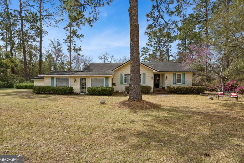 116 Pinckney Drive, Folkston, GA 31537
