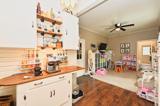 655 E Main St, Gallatin, TN 37066