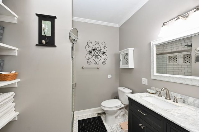 655 E Main St, Gallatin, TN 37066